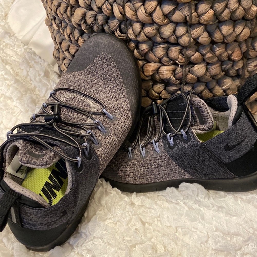 Nike free running shoes
